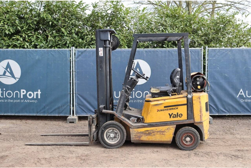 Yale TFG 15 - Xe nâng gas: hình 2 Yale TFG 15 - Xe nâng gas: hình 2