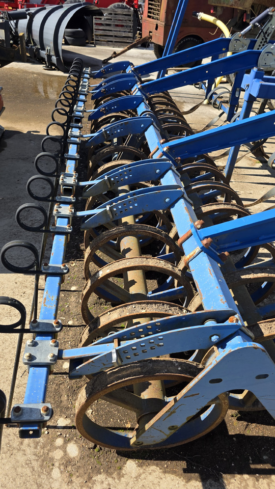 Köckerling Trio 400 DSTS - Máy trồng trọt: hình 5 Köckerling Trio 400 DSTS - Máy trồng trọt: hình 5