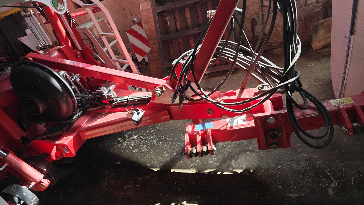 PÖTTINGER Terrasem C6 Artis - Máy gieo hạt: hình 5 PÖTTINGER Terrasem C6 Artis - Máy gieo hạt: hình 5