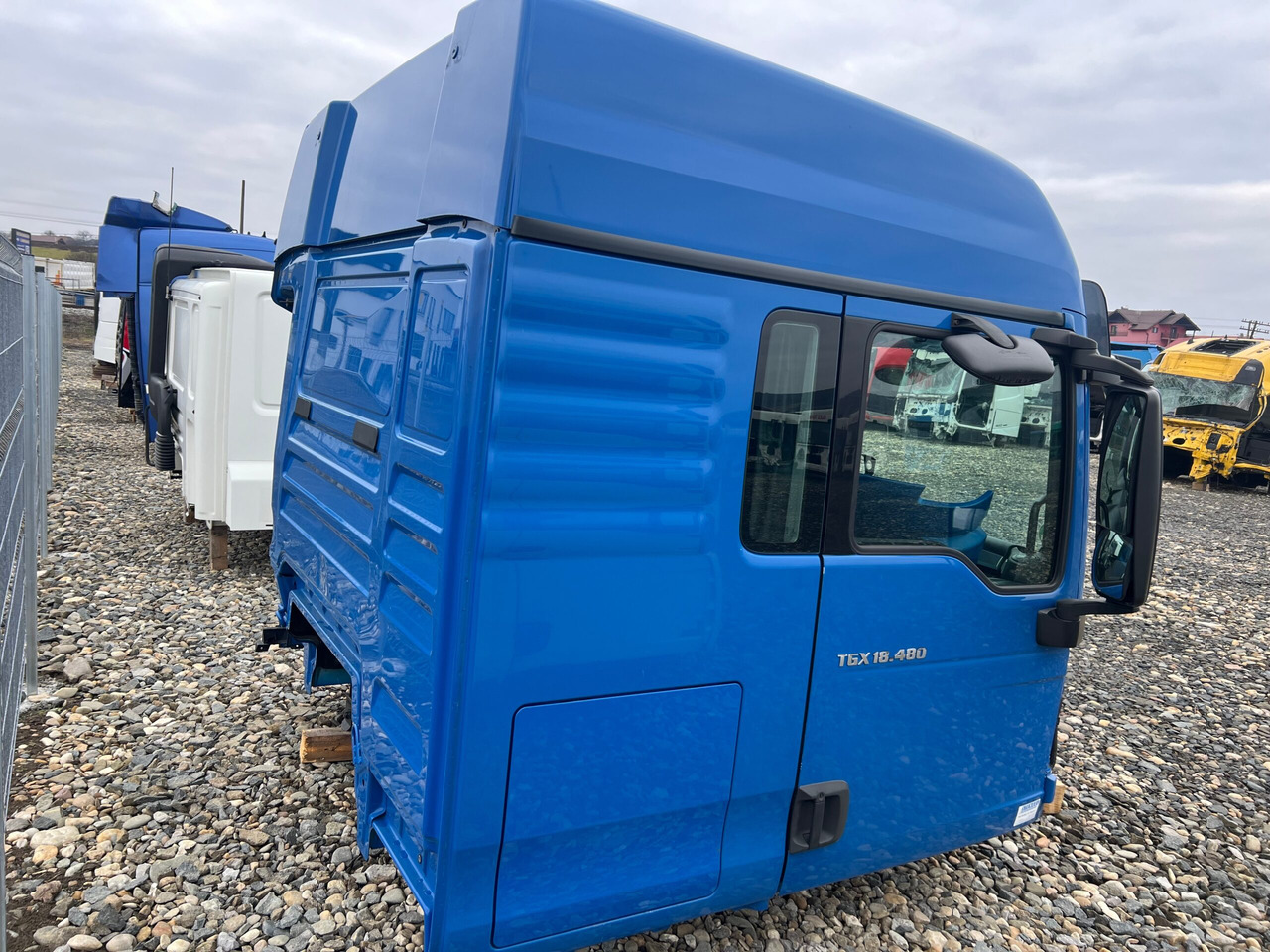 CABINA MAN TGX XLX - Cabin cho Xe tải: hình 4 CABINA MAN TGX XLX - Cabin cho Xe tải: hình 4