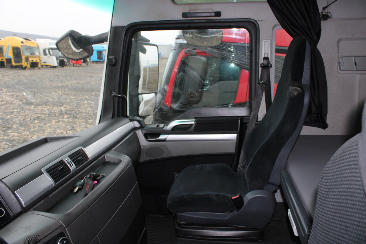 Cabin cho Xe tải CABINA MAN TGX XXL: hình 8