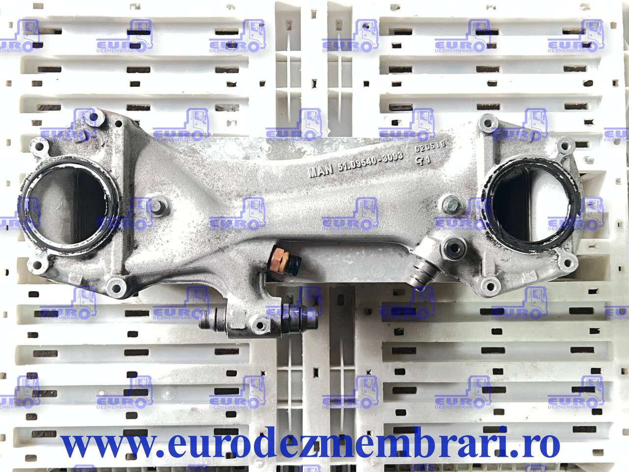 INTERCOOLER INALTA PRESIUNE MAN TGX D3876 51.09500.7181 51.09500.7194 51.09500.7189 - Bộ tản nhiệt cho Xe tải: hình 2 INTERCOOLER INALTA PRESIUNE MAN TGX D3876 51.09500.7181 51.09500.7194 51.09500.7189 - Bộ tản nhiệt cho Xe tải: hình 2