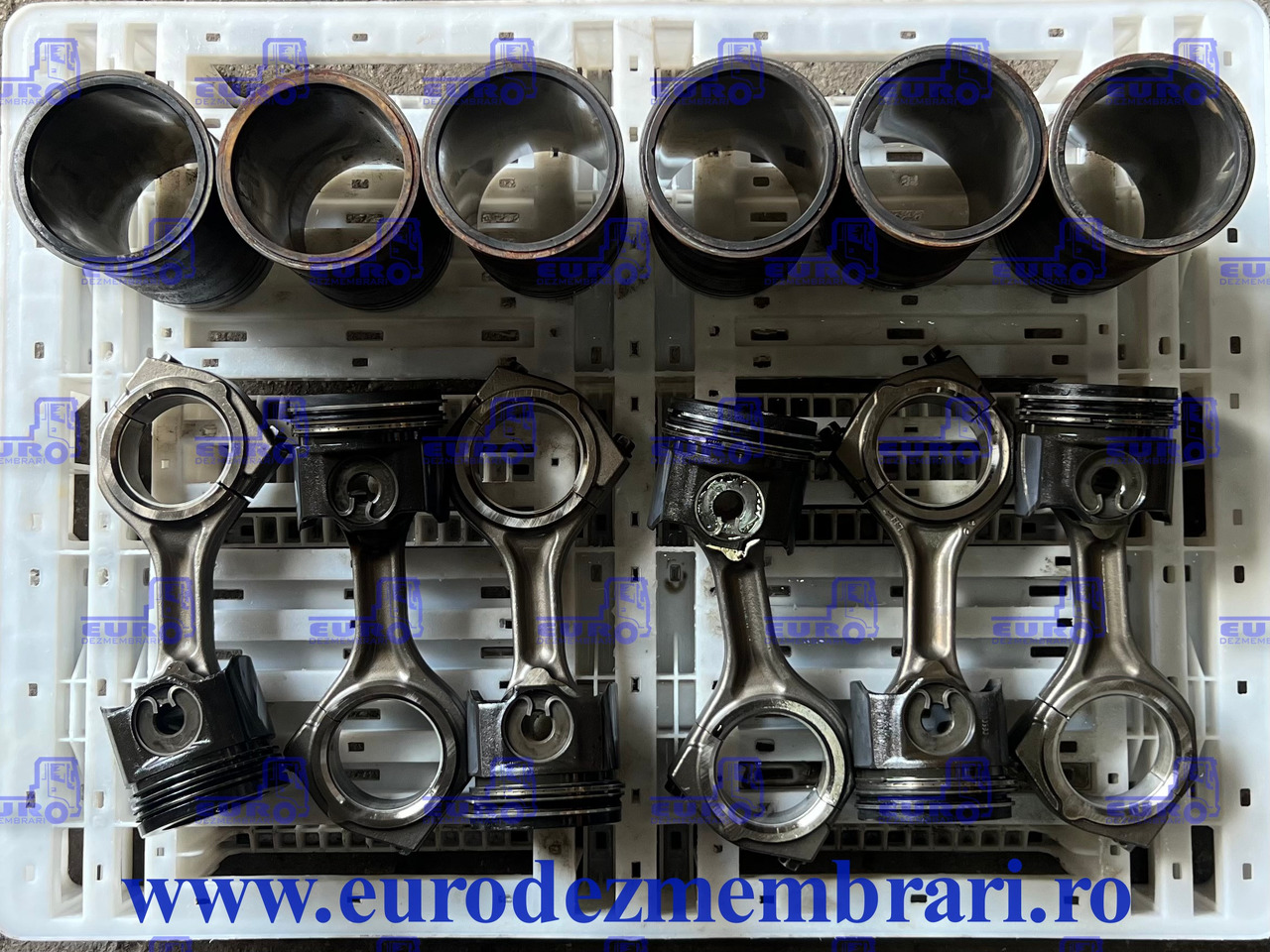 SET MOTOR PISTON+BIELA+CAMASA CURSOR 11 IVECO 504366069, 500086781, 500055241, 500055240, 5802037017 - Pít tông/ Vòng/ Ống lót cho Xe tải: hình 1 SET MOTOR PISTON+BIELA+CAMASA CURSOR 11 IVECO 504366069, 500086781, 500055241, 500055240, 5802037017 - Pít tông/ Vòng/ Ống lót cho Xe tải: hình 1