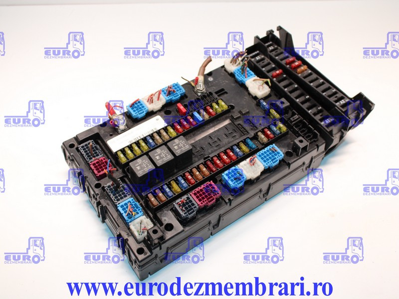 TABLOU SIGURANTE MERCEDES ACTROS MP4 SAM CABIN A0014462658, A0014466858 - Cầu chì cho Xe tải: hình 2 TABLOU SIGURANTE MERCEDES ACTROS MP4 SAM CABIN A0014462658, A0014466858 - Cầu chì cho Xe tải: hình 2