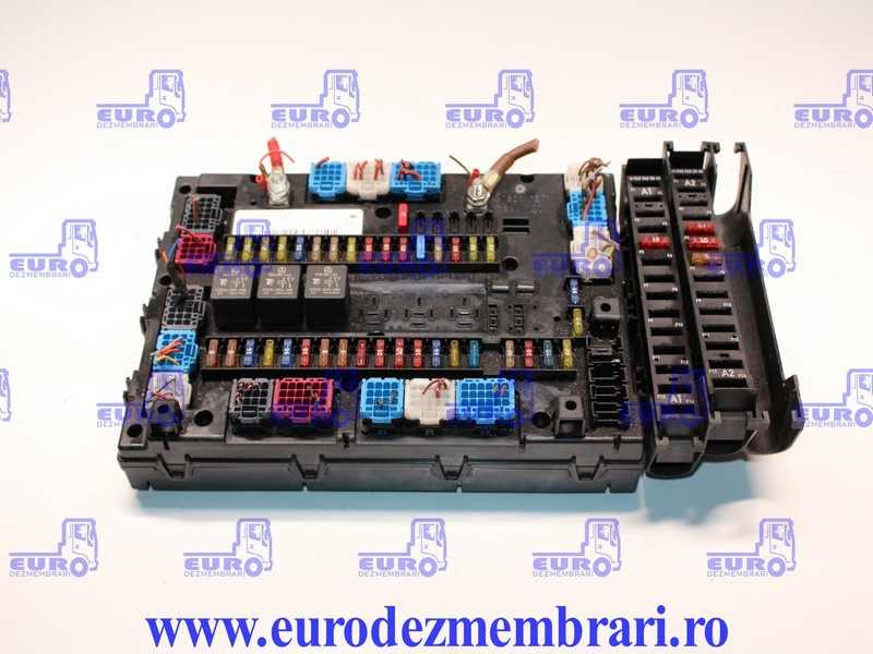 TABLOU SIGURANTE MERCEDES ACTROS MP4 SAM CABIN A0014462658, A0014466858 - Cầu chì cho Xe tải: hình 1 TABLOU SIGURANTE MERCEDES ACTROS MP4 SAM CABIN A0014462658, A0014466858 - Cầu chì cho Xe tải: hình 1