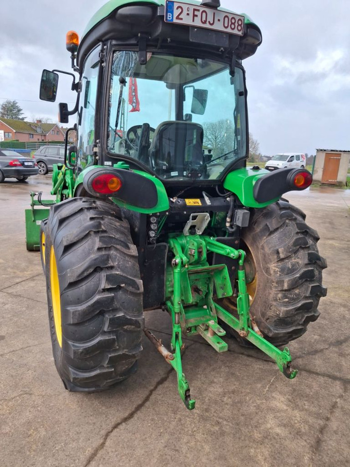 John Deere 4066R - Máy cày mini: hình 4 John Deere 4066R - Máy cày mini: hình 4