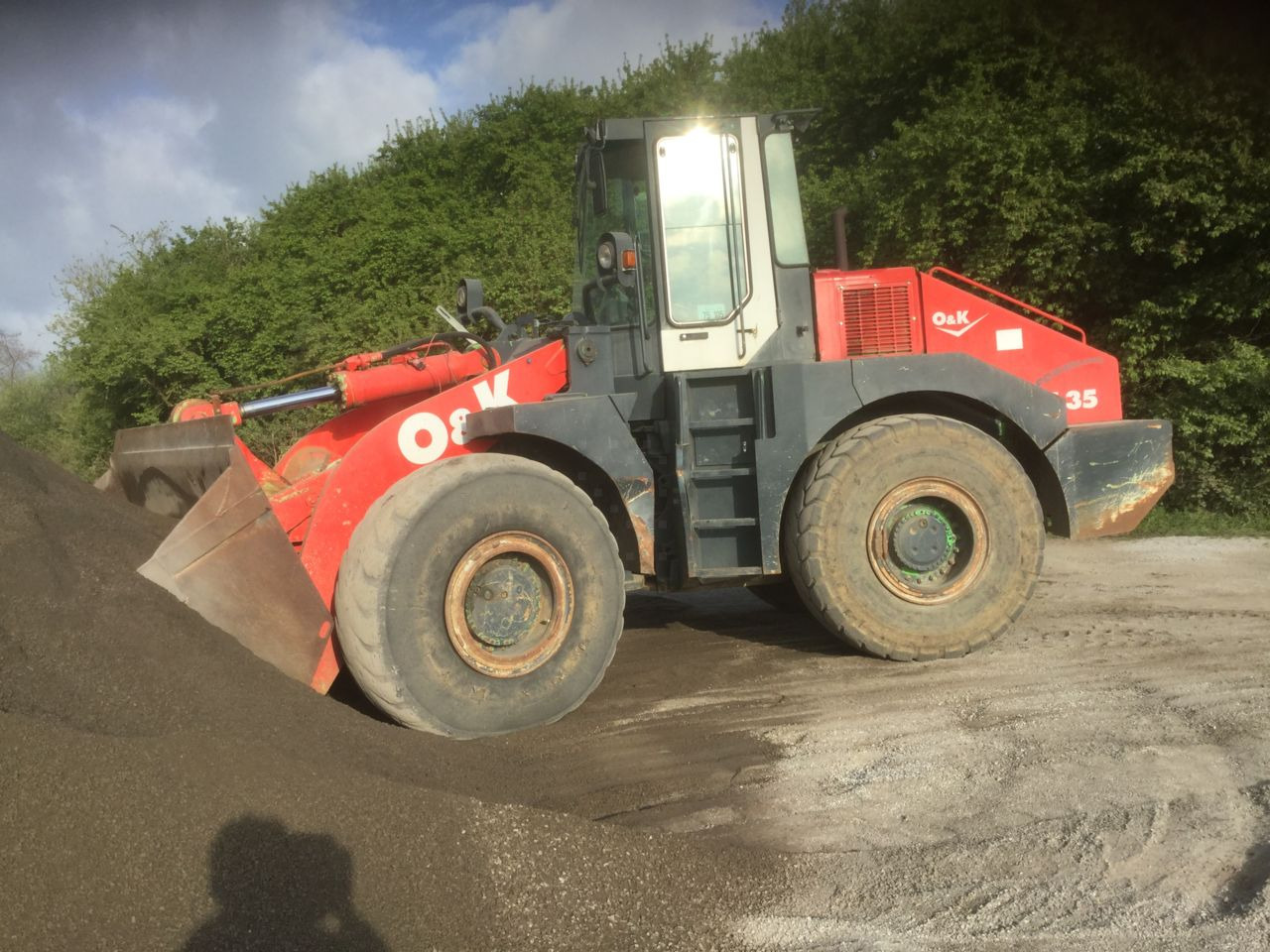 O&K L35 - Máy xúc lật bánh lốp: hình 2 O&K L35 - Máy xúc lật bánh lốp: hình 2