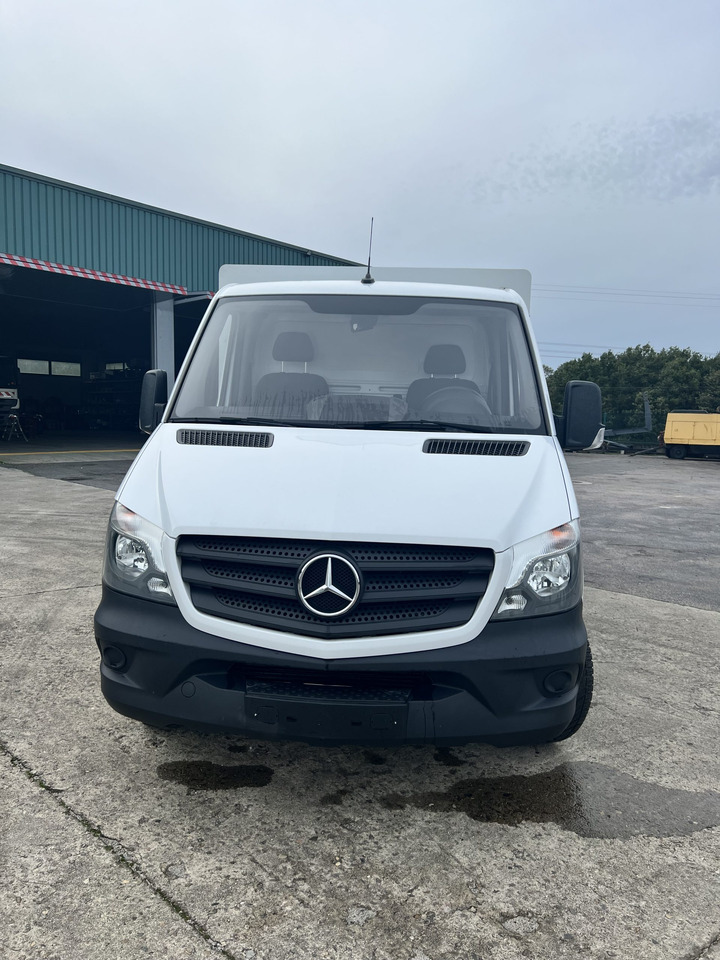 CAMION HELADERO 3.5T MERCEDES SPRINTER - Xe van đông lạnh: hình 2 CAMION HELADERO 3.5T MERCEDES SPRINTER - Xe van đông lạnh: hình 2