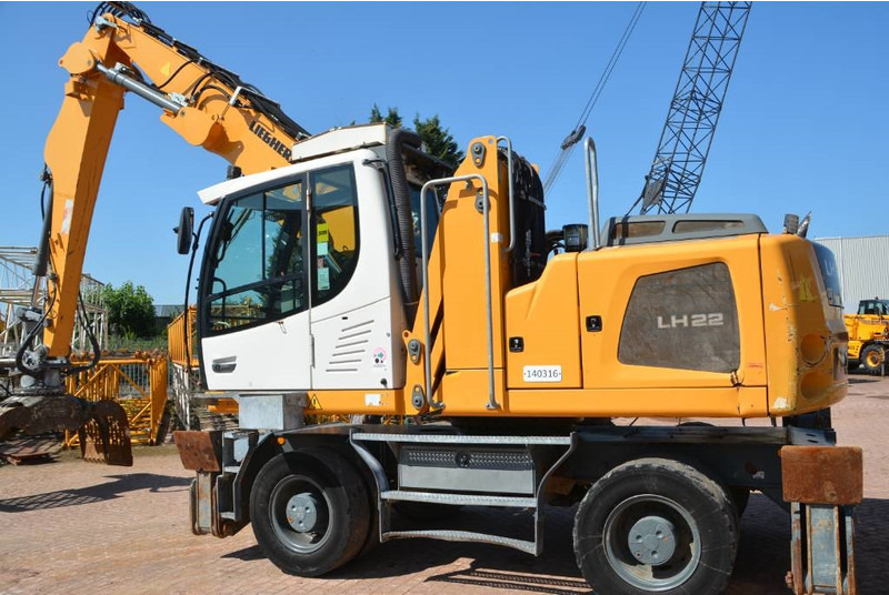 Liebherr LH 22 M - Máy cạp rác/ Công nghiệp: hình 3 Liebherr LH 22 M - Máy cạp rác/ Công nghiệp: hình 3