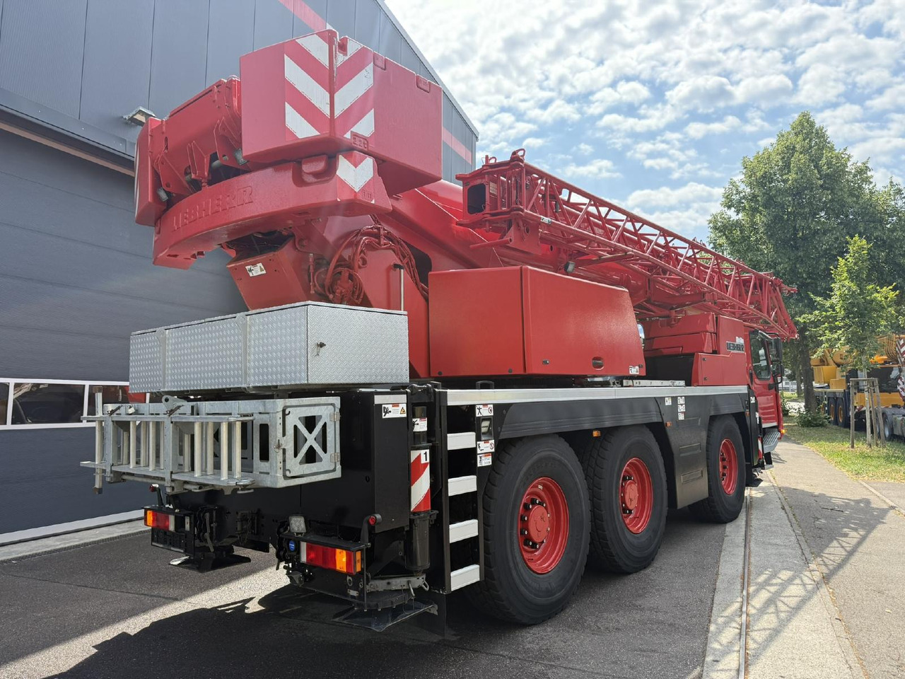 Liebherr LTM 1050-3.1 (20 - 084 132) - Cẩu bánh lốp: hình 3 Liebherr LTM 1050-3.1 (20 - 084 132) - Cẩu bánh lốp: hình 3