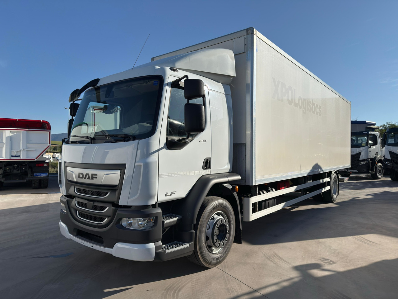 DAF LF 290 FA E6 (VAN) - Xe tải hộp: hình 1 DAF LF 290 FA E6 (VAN) - Xe tải hộp: hình 1