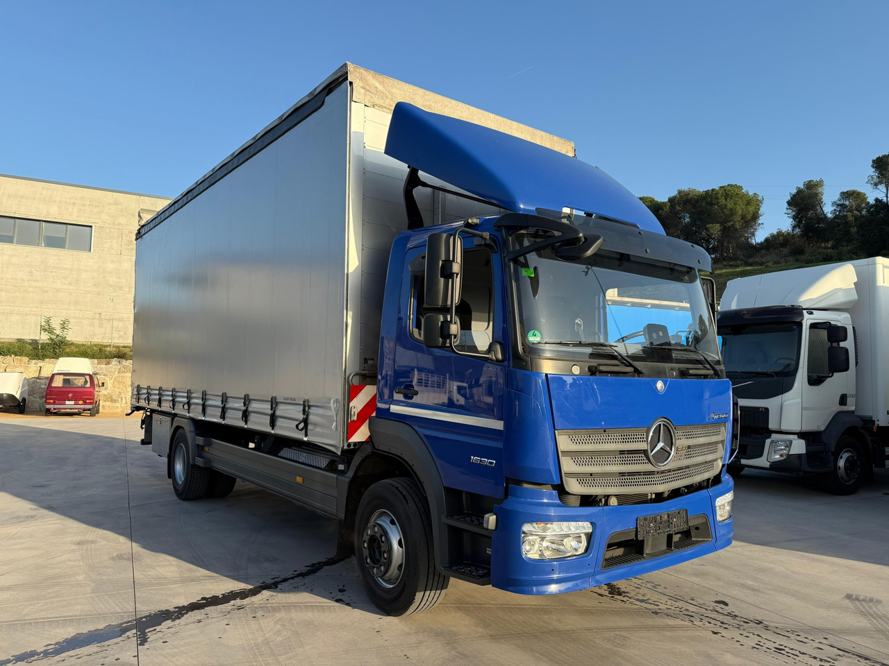 MERCEDES BENZ 16.30L Atego E6 (Tauliner) - Xe tải thùng mui bạt: hình 2 MERCEDES BENZ 16.30L Atego E6 (Tauliner) - Xe tải thùng mui bạt: hình 2