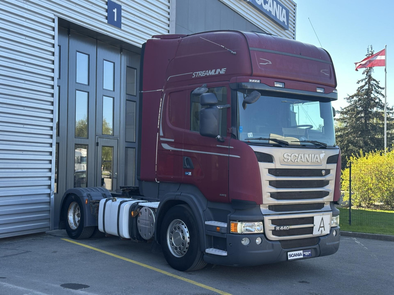 SCANIA R 440 LA4x2MNA - Xe đầu kéo: hình 1 SCANIA R 440 LA4x2MNA - Xe đầu kéo: hình 1