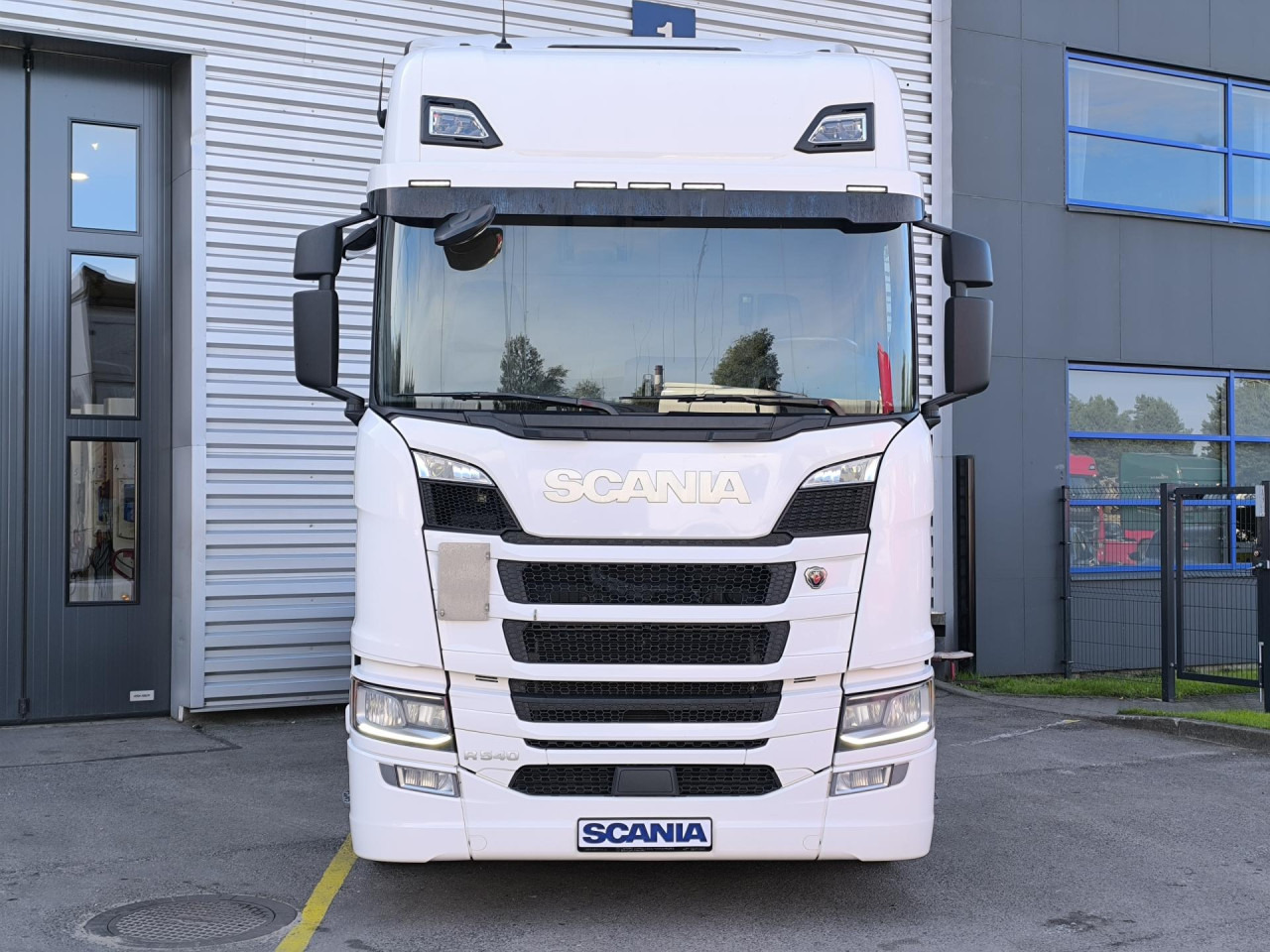 SCANIA R 540 A6x2NB - Xe đầu kéo: hình 3 SCANIA R 540 A6x2NB - Xe đầu kéo: hình 3