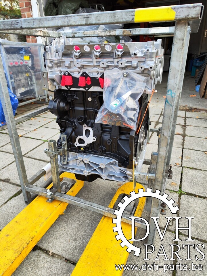 RENAULT M9T RWD - PROPULSION RENAULT M9T RWD - PROPULSION - Động cơ cho Xe van chở hàng: hình 1 RENAULT M9T RWD - PROPULSION RENAULT M9T RWD - PROPULSION - Động cơ cho Xe van chở hàng: hình 1