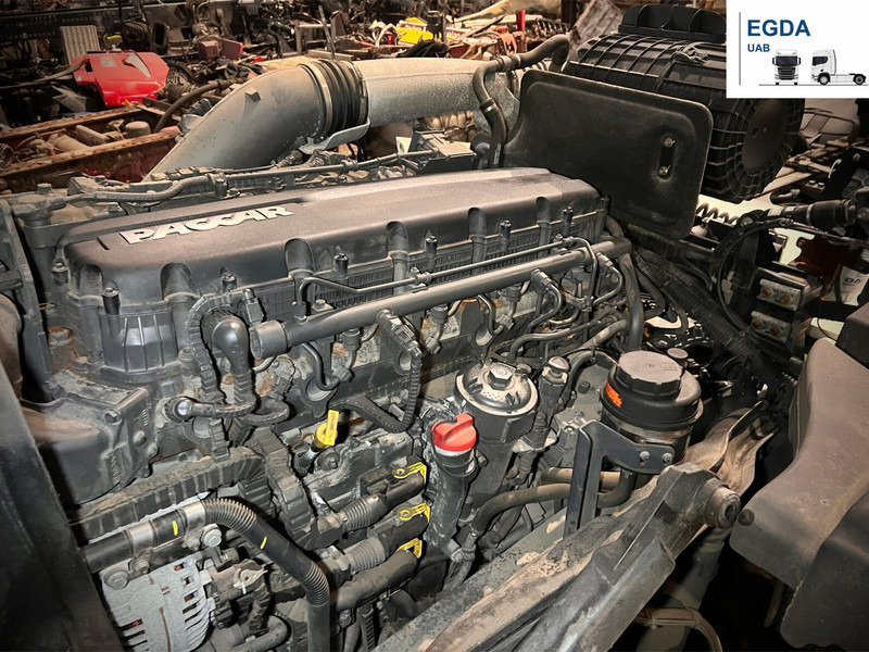 DAF - Động cơ: hình 1 DAF - Động cơ: hình 1