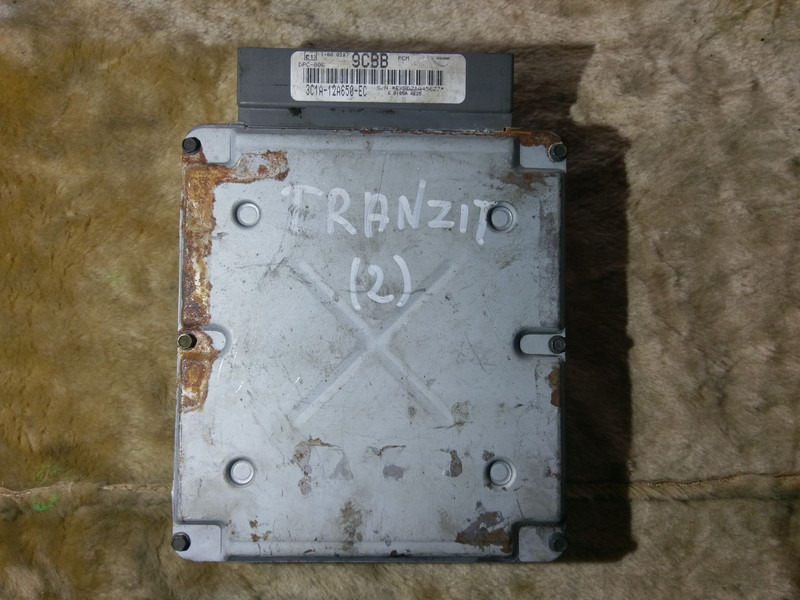 Ford 9CBB DPC-806 - ECU: hình 1 Ford 9CBB DPC-806 - ECU: hình 1