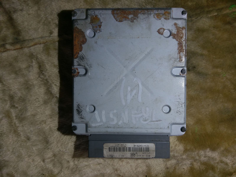 Ford - ECU: hình 1 Ford - ECU: hình 1