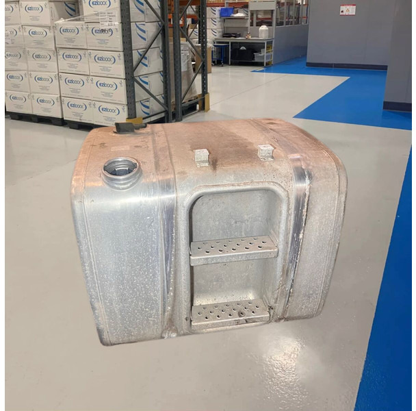 Iveco - Bình nhiên liệu: hình 1 Iveco - Bình nhiên liệu: hình 1