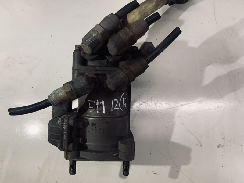 KNORR-BREMSE FM 12 - Van: hình 1 KNORR-BREMSE FM 12 - Van: hình 1