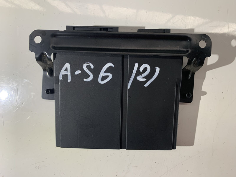 Mercedes-Benz ACTROS - ECU: hình 2 Mercedes-Benz ACTROS - ECU: hình 2