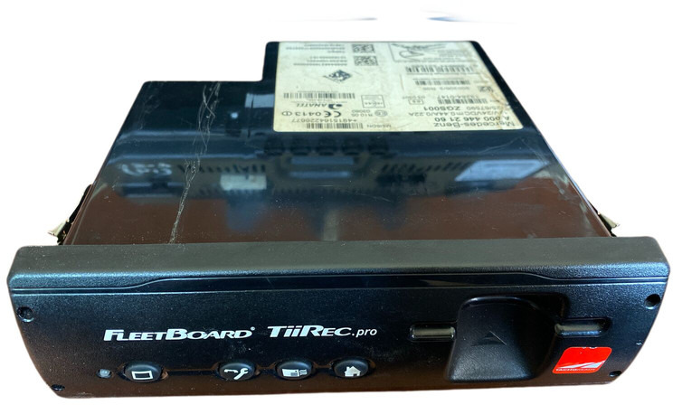 Mercedes-Benz  - ECU: hình 1 Mercedes-Benz  - ECU: hình 1