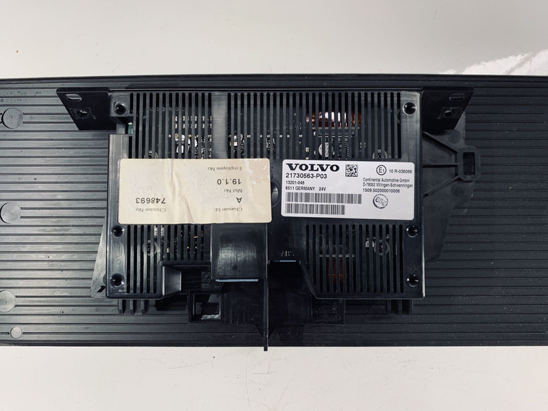 Volvo FH - Phụ tùng: hình 2 Volvo FH - Phụ tùng: hình 2