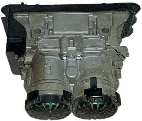 Volvo - Phụ tùng: hình 2 Volvo - Phụ tùng: hình 2