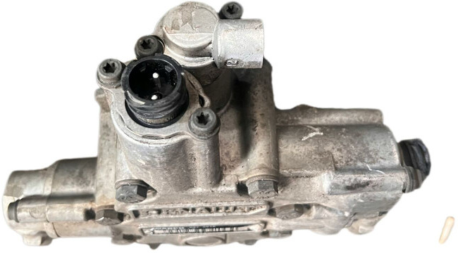 Renault  - Linh kiện điện: hình 2 Renault  - Linh kiện điện: hình 2