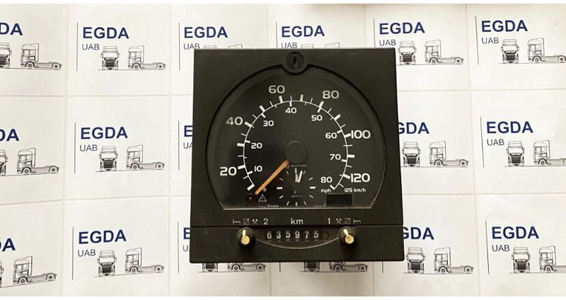 VDO Mannesmann - Bảng điều khiển: hình 1 VDO Mannesmann - Bảng điều khiển: hình 1
