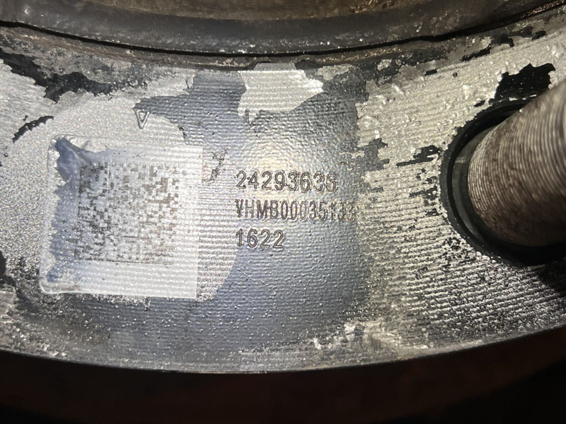 Volvo FH5/Aero - Ổ bánh lái: hình 4 Volvo FH5/Aero - Ổ bánh lái: hình 4