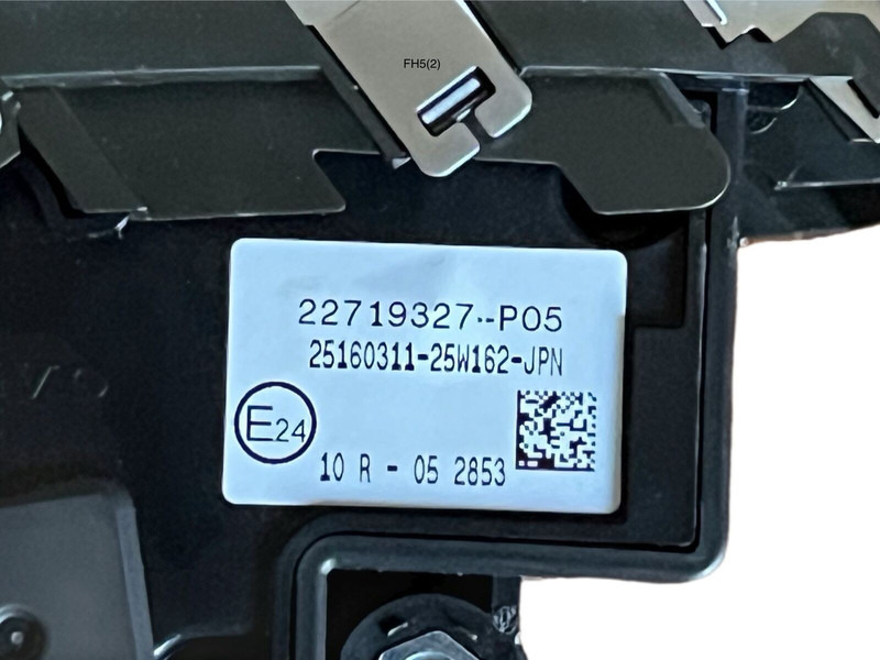 Volvo - Cần số: hình 5 Volvo - Cần số: hình 5