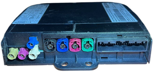 Volvo Telematics Gateway TGW3 - ECU: hình 2 Volvo Telematics Gateway TGW3 - ECU: hình 2
