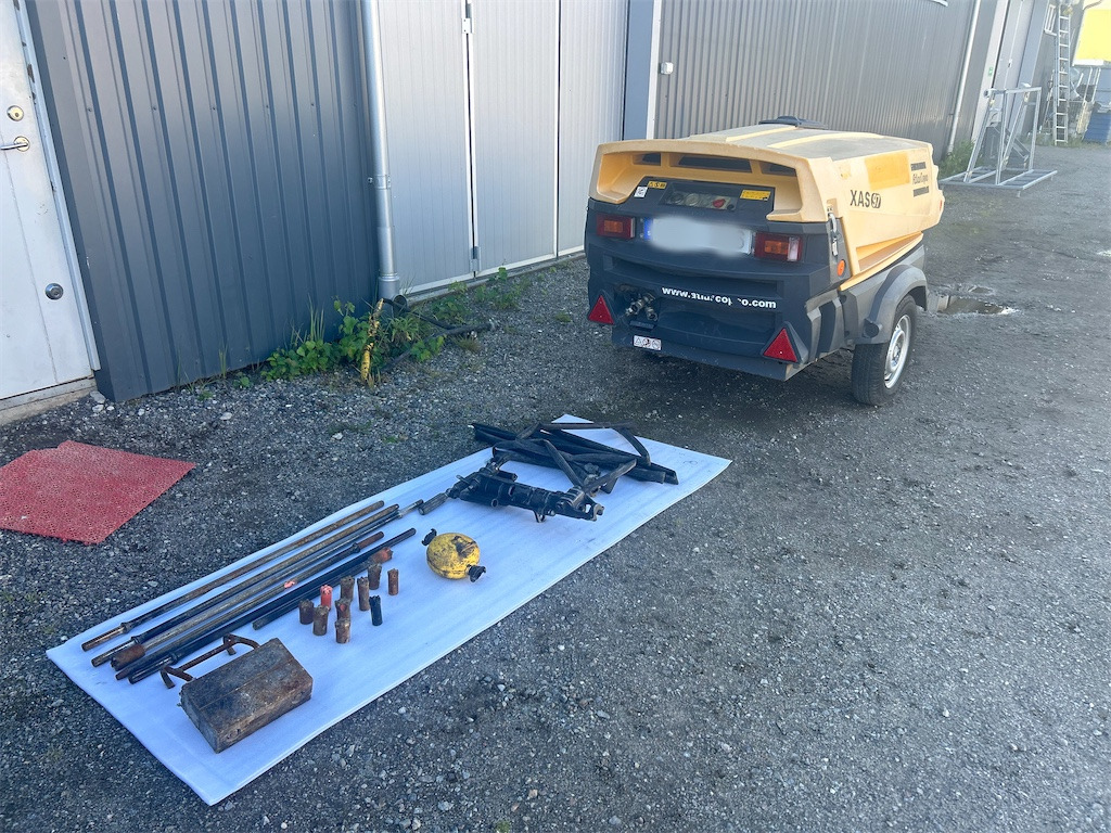 ATLAS COPCO XAS97DD PE samt borrningskit - Máy nén khí: hình 4 ATLAS COPCO XAS97DD PE samt borrningskit - Máy nén khí: hình 4