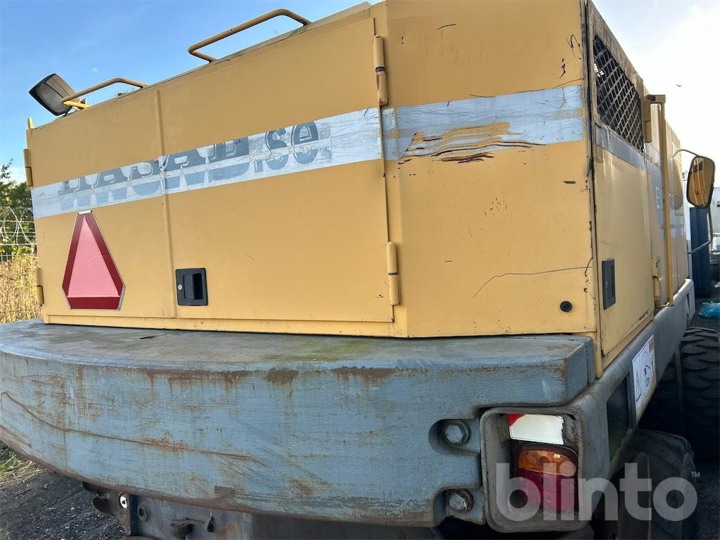 Åkerman EW230B - Máy xúc bánh lốp: hình 4 Åkerman EW230B - Máy xúc bánh lốp: hình 4