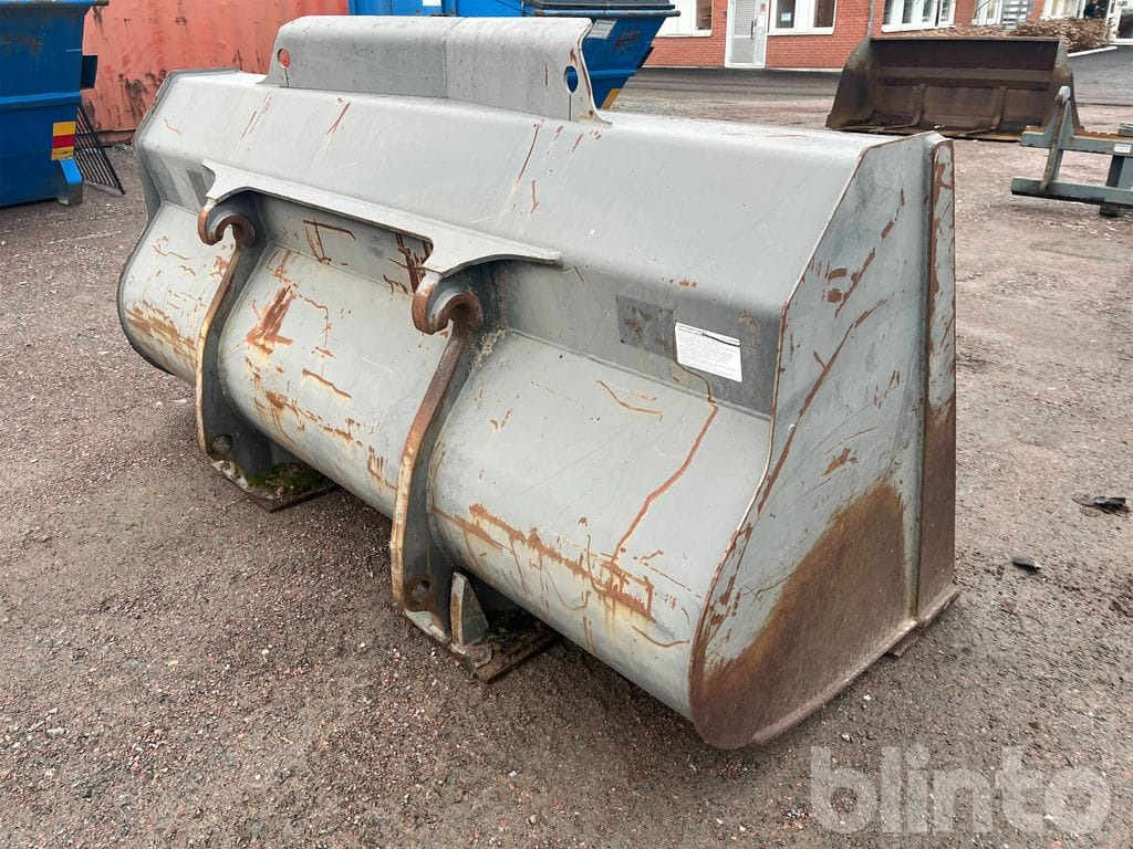 B2500mm Stora BM - Gầu xúc lật: hình 5 B2500mm Stora BM - Gầu xúc lật: hình 5