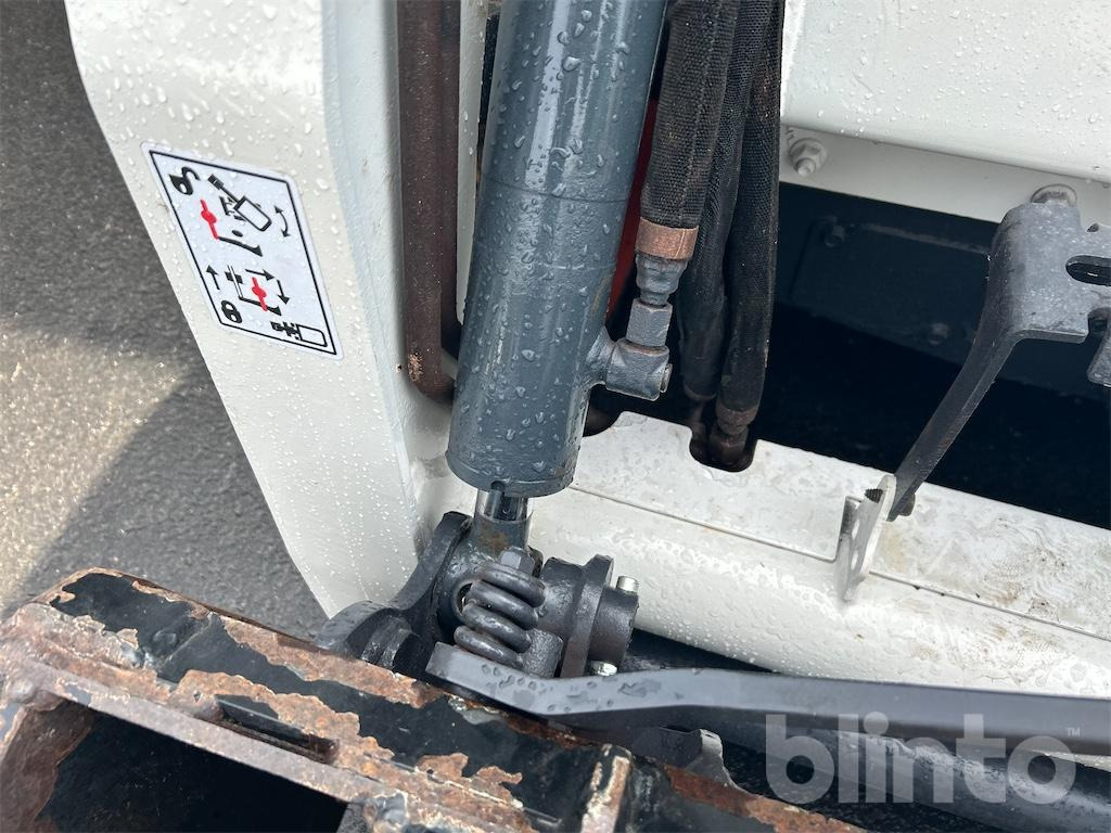 Máy xúc lật đa năng Bobcat S450: hình 21