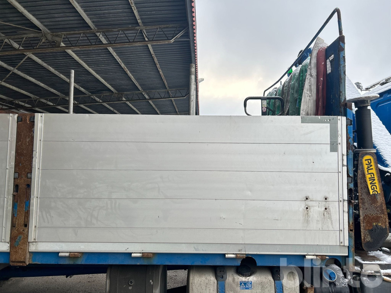 Xe tải thùng lửng/ Phẳng, Xe cẩu tự hành Brädgårdsbil / SCANIA P250 / Nybesiktigad kran: hình 27