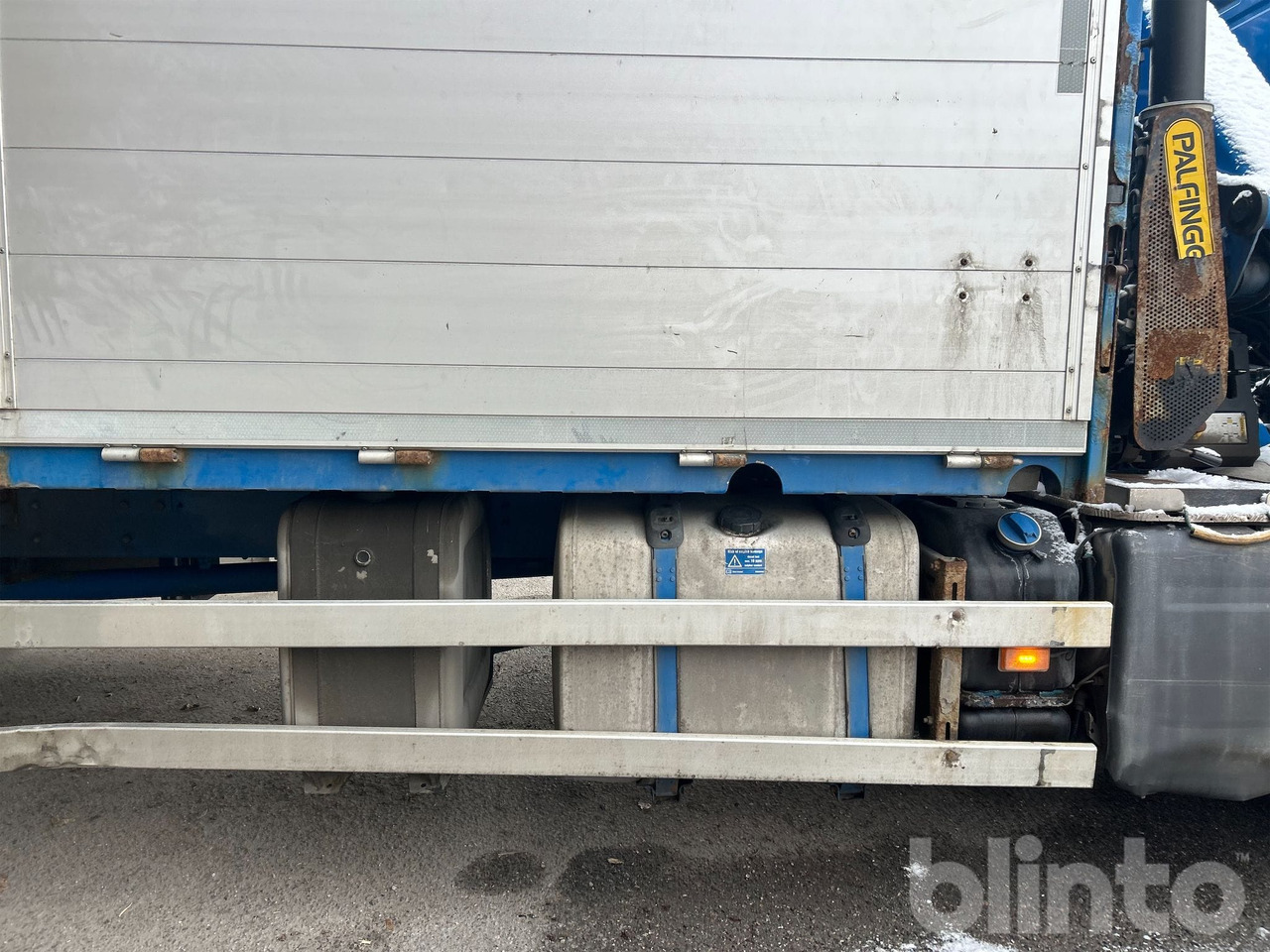 Xe tải thùng lửng/ Phẳng, Xe cẩu tự hành Brädgårdsbil / SCANIA P250 / Nybesiktigad kran: hình 28