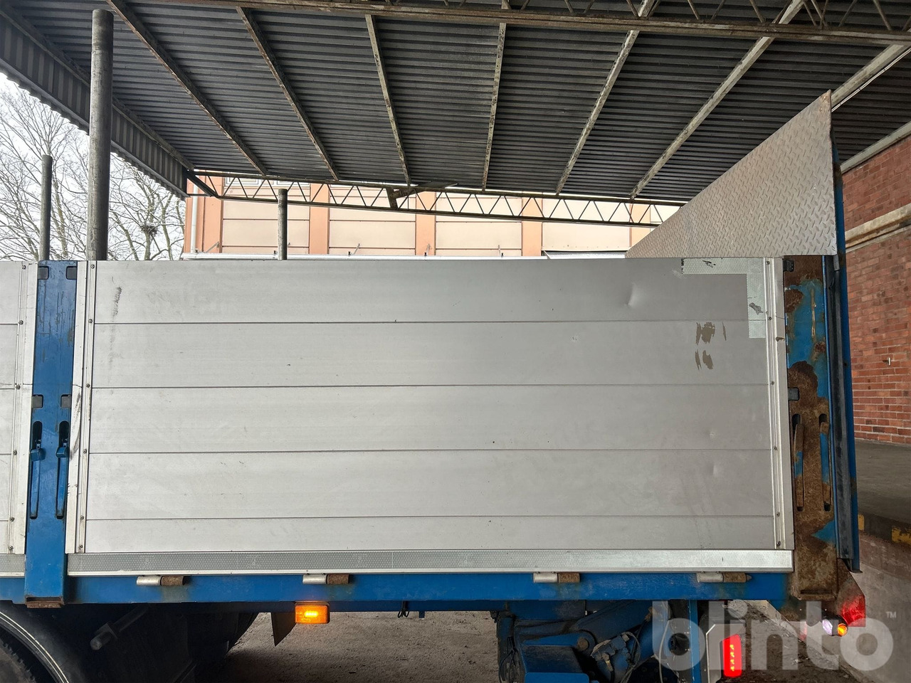 Xe tải thùng lửng/ Phẳng, Xe cẩu tự hành Brädgårdsbil / SCANIA P250 / Nybesiktigad kran: hình 41