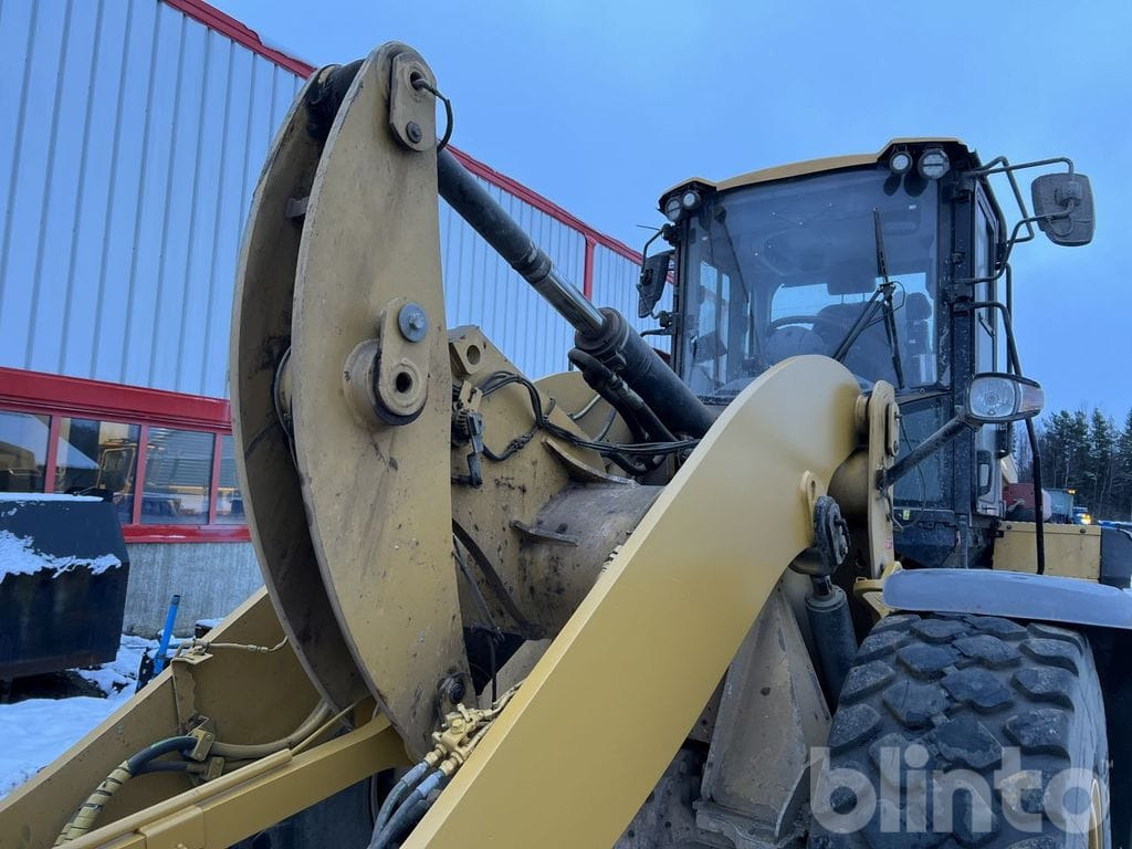 Máy xúc lật bánh lốp CAT 938M Lång bom: hình 23 Máy xúc lật bánh lốp CAT 938M Lång bom: hình 23