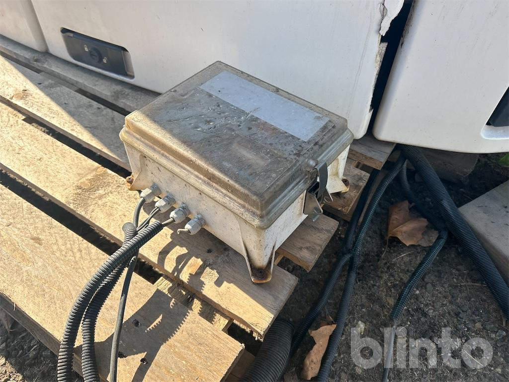 Carrier Vector 1950 - Bộ phận làm lạnh: hình 4 Carrier Vector 1950 - Bộ phận làm lạnh: hình 4