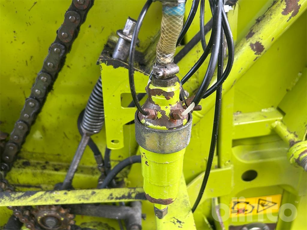 Máy đóng kiện tròn Claas Rollant 250 Rotcut: hình 17