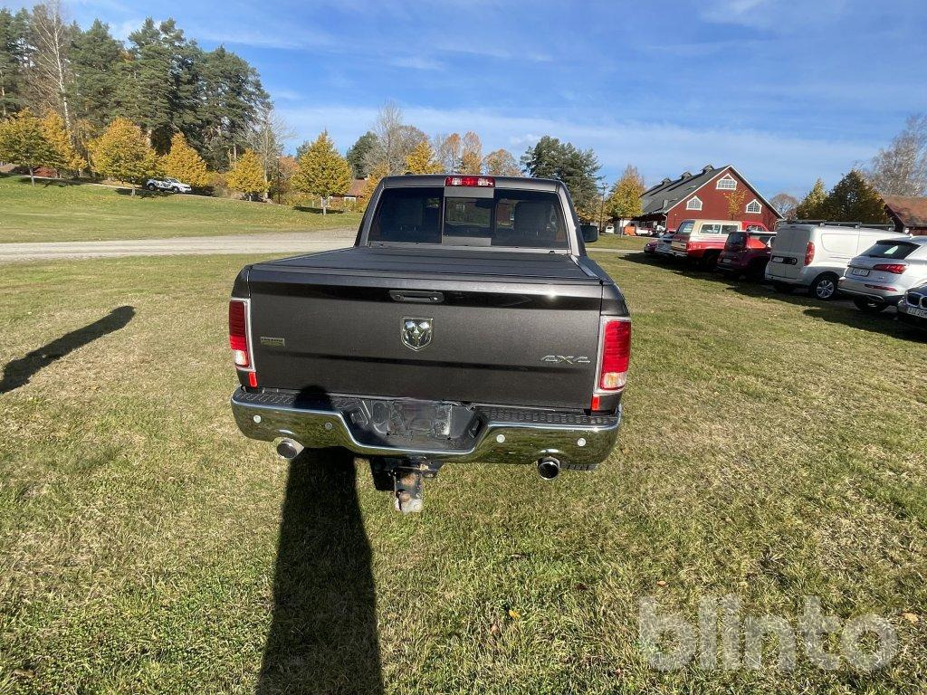 DODGE RAM Hemi 5,7 - Xe bán tải: hình 4 DODGE RAM Hemi 5,7 - Xe bán tải: hình 4