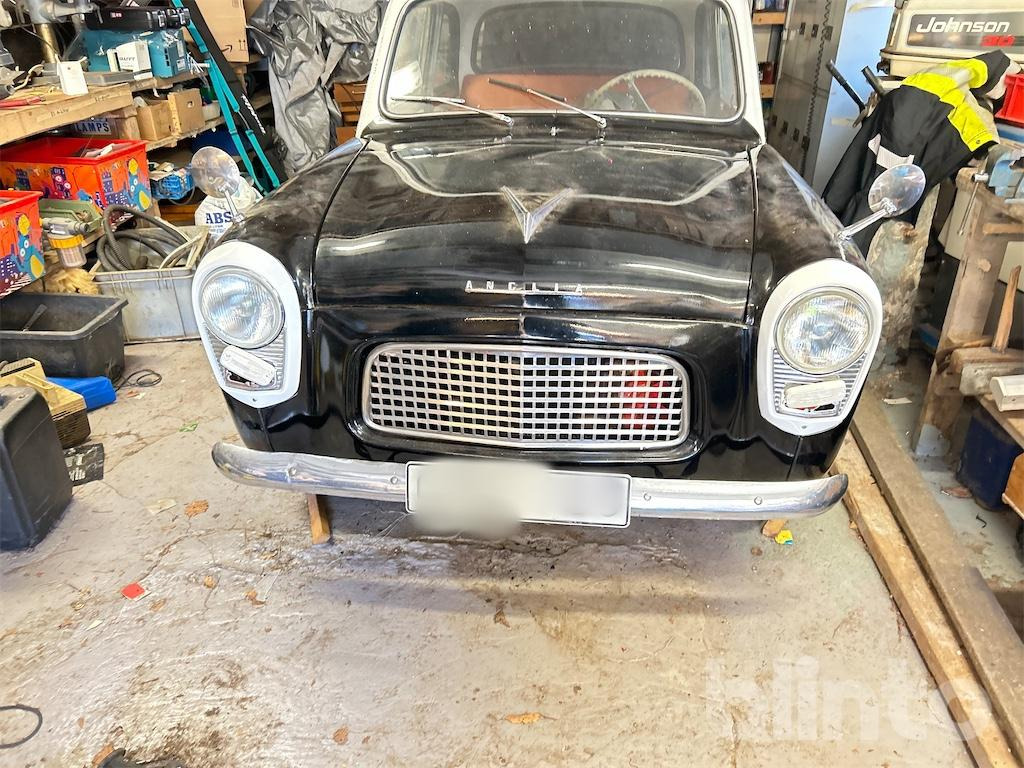 FORD 101 E ANGLIA - Xe hơi: hình 2 FORD 101 E ANGLIA - Xe hơi: hình 2