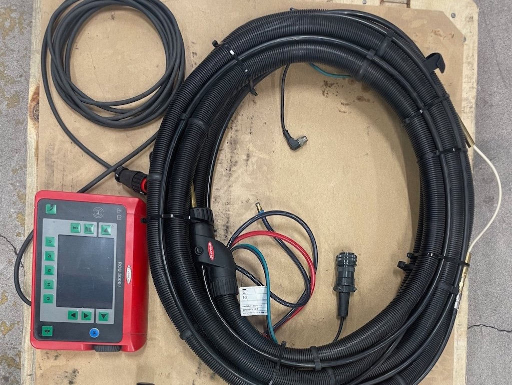 Fronius Trans Pulse Synergic 4000 CMT R - Thiết bị hàn: hình 2 Fronius Trans Pulse Synergic 4000 CMT R - Thiết bị hàn: hình 2