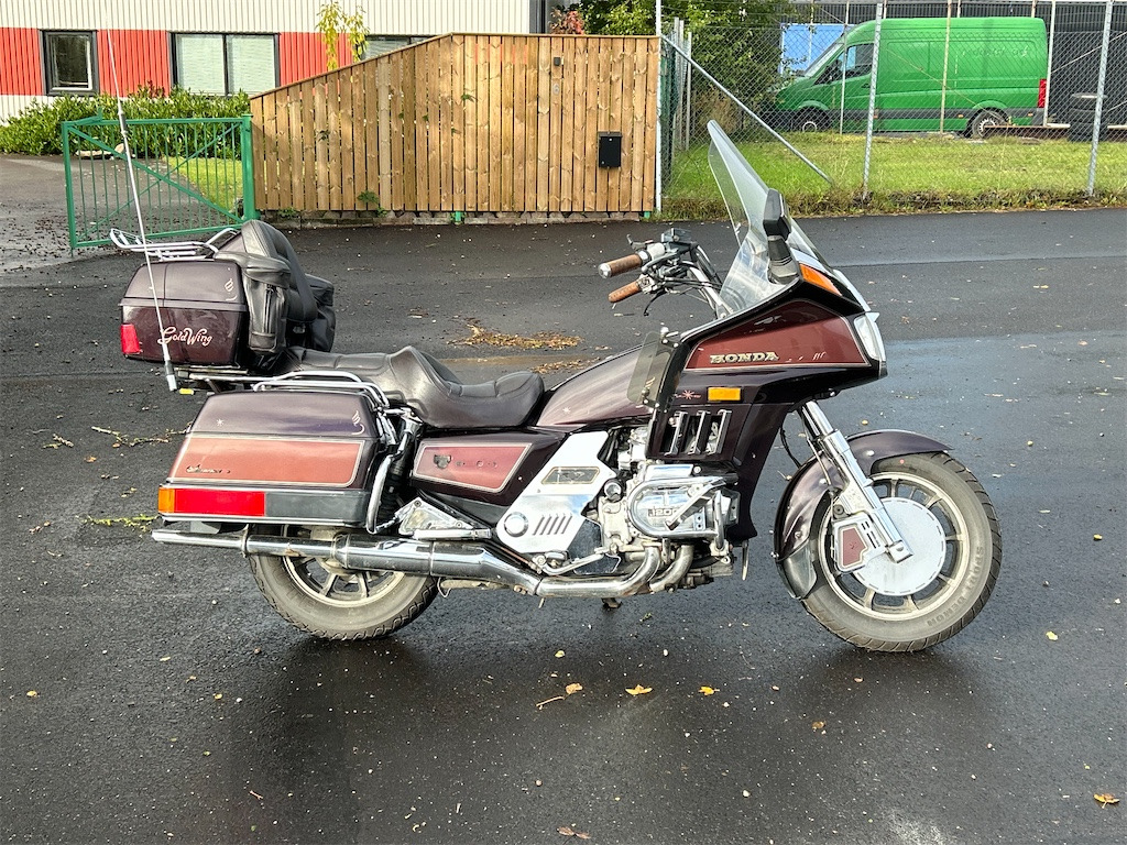 HONDA Goldwing Aspencade 1200cc - Xe máy: hình 2 HONDA Goldwing Aspencade 1200cc - Xe máy: hình 2