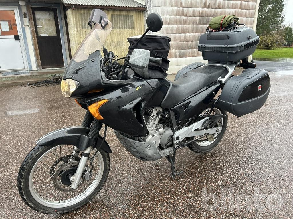 HONDA XL650V Transalp - Xe máy: hình 1 HONDA XL650V Transalp - Xe máy: hình 1