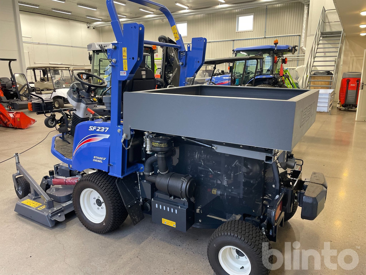 Iseki SF237 - Máy cắt cỏ vườn: hình 4 Iseki SF237 - Máy cắt cỏ vườn: hình 4