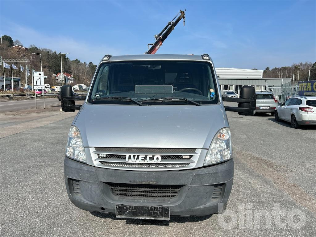 Iveco Daily 3.0HP - Xe tải nhỏ phẳng: hình 3 Iveco Daily 3.0HP - Xe tải nhỏ phẳng: hình 3